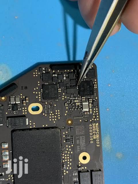 Macbook/iMac Repair