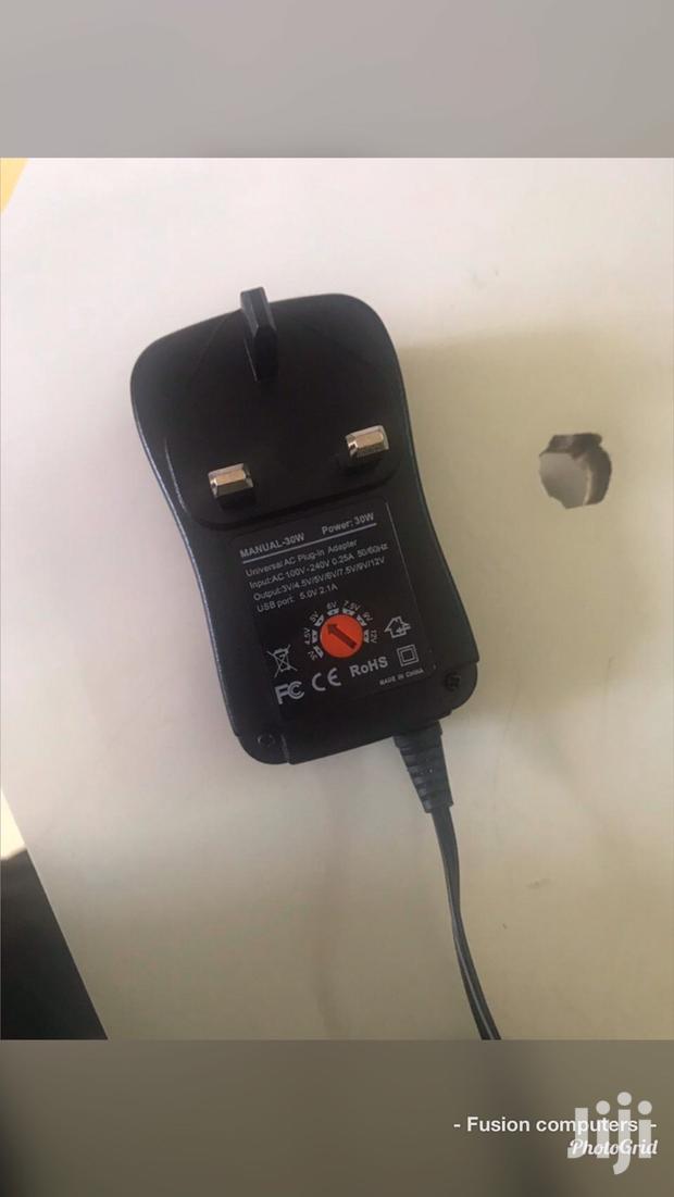 Universal Ac Laptop Charger Power Adapter - main view