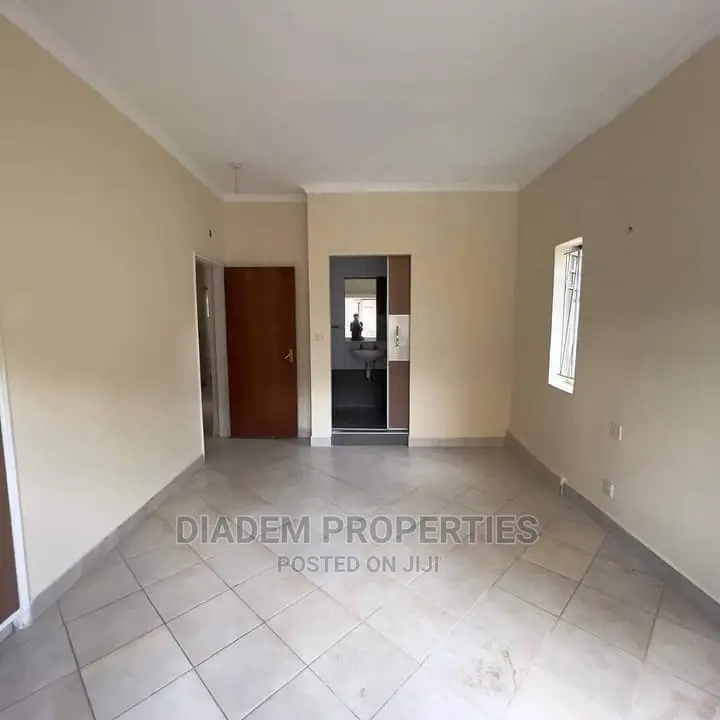 4bdrm Maisonette in Kilimani for rent
