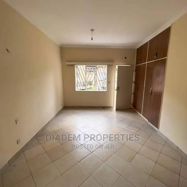 4bdrm Maisonette in Kilimani for rent