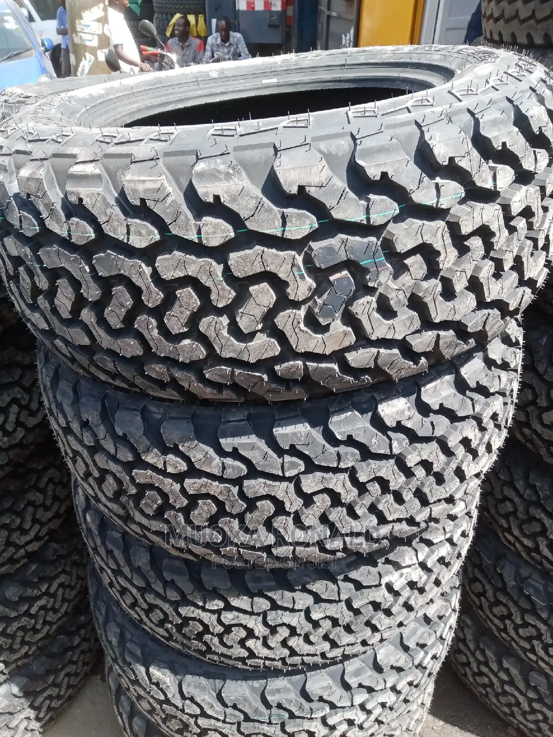 285/60r18 Maxtrec Tyre A/T