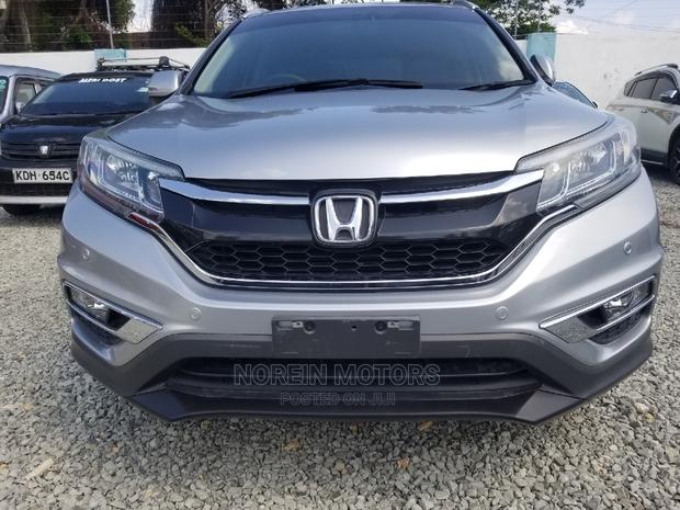 Honda CR-V 2015 Silver - thumbnail 2