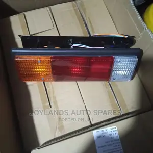 Tail Lamp Canter 4D 35