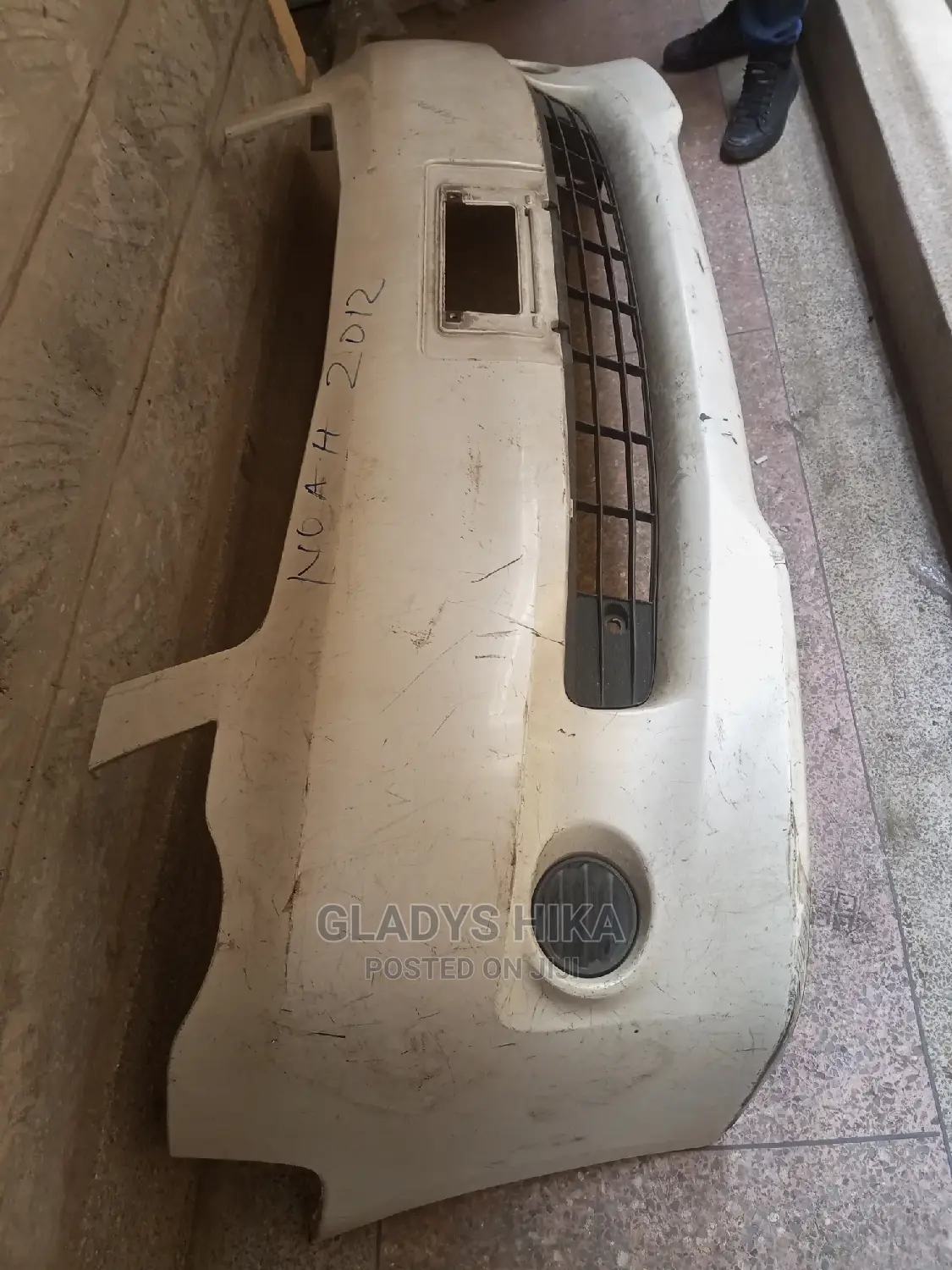 Ex Japan Front Bumper for Noah 2012
