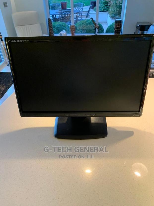 22 Inches Monitor.