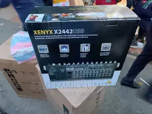 Behringer Xenyx 2442 USB Mixer
