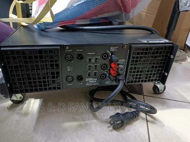 Normal Switch Crest Audio 18 Amplifier - thumbnail 3