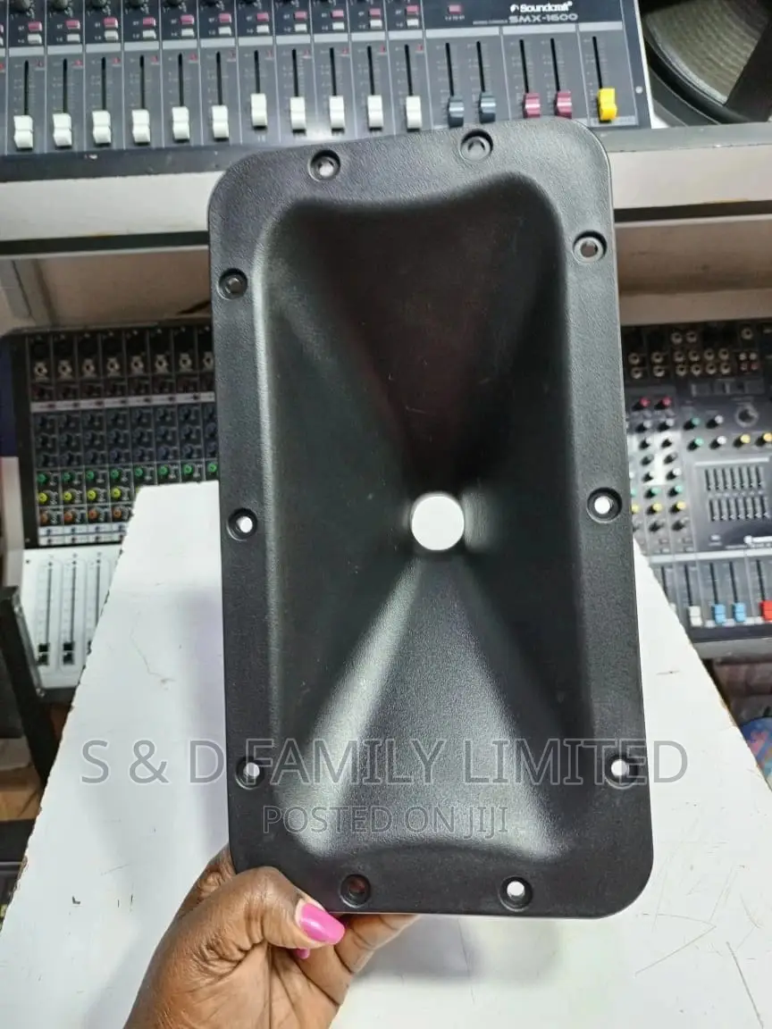 Plastic Speaker Flair