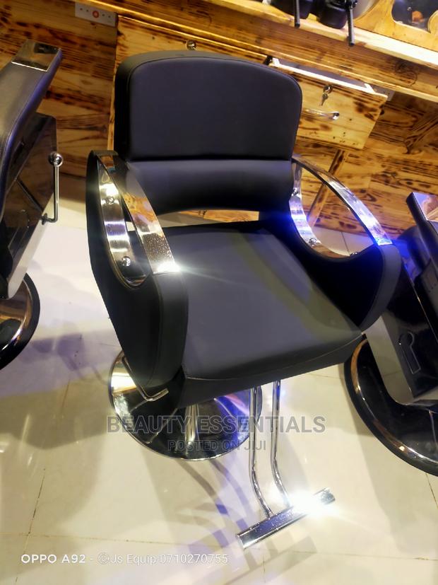 Salon Styling Chair - main view