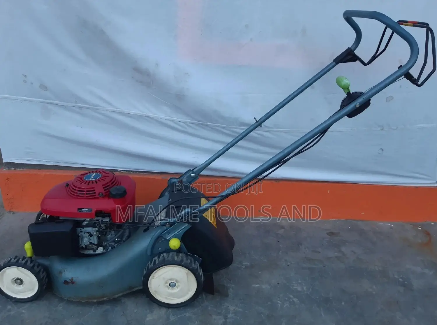 Lawn Mower - Honda Easy Start Petrol Engine 130cc Ex-Uk