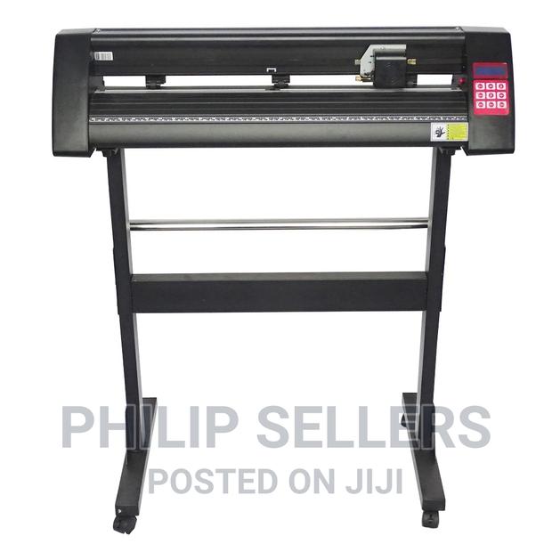 ' Economic Cutting Plotter Vinyl Cutter 720mm 630mm - main view