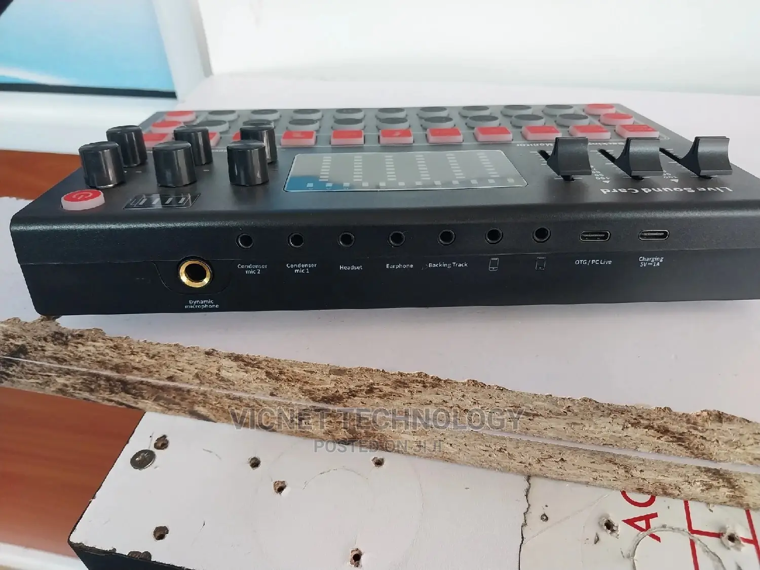 Professional DJ Live Sound Card With Effects