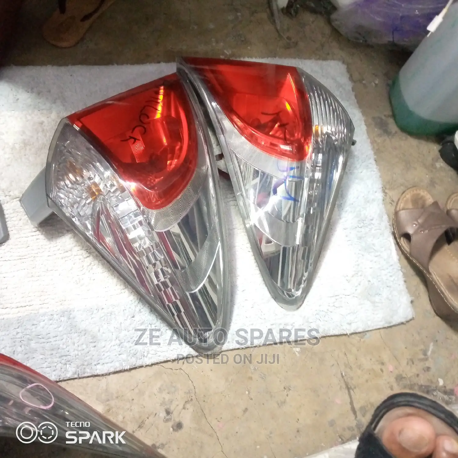 Ractis 2012 Back Lights Available