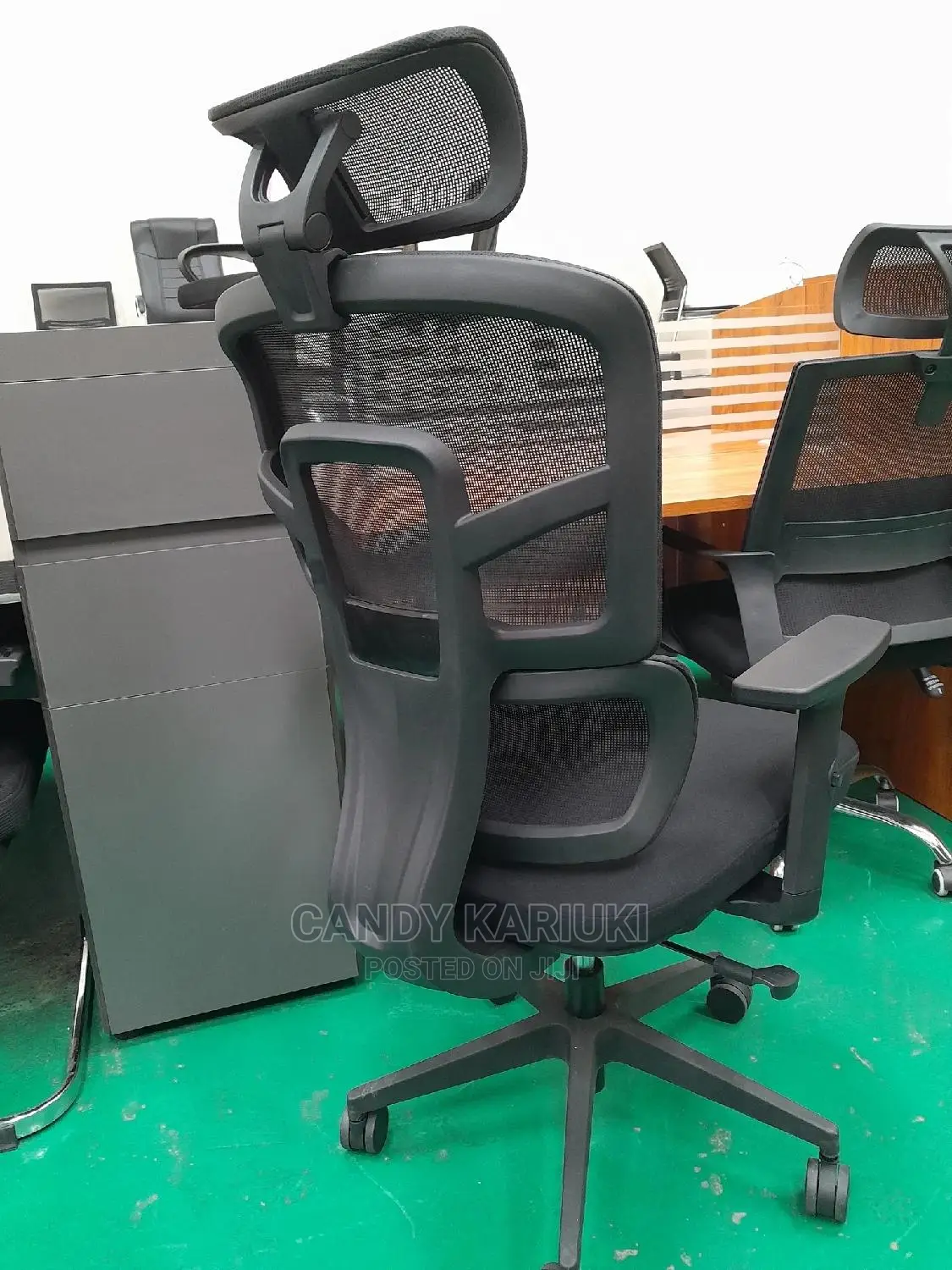 Super Executive Headrest Office Chair