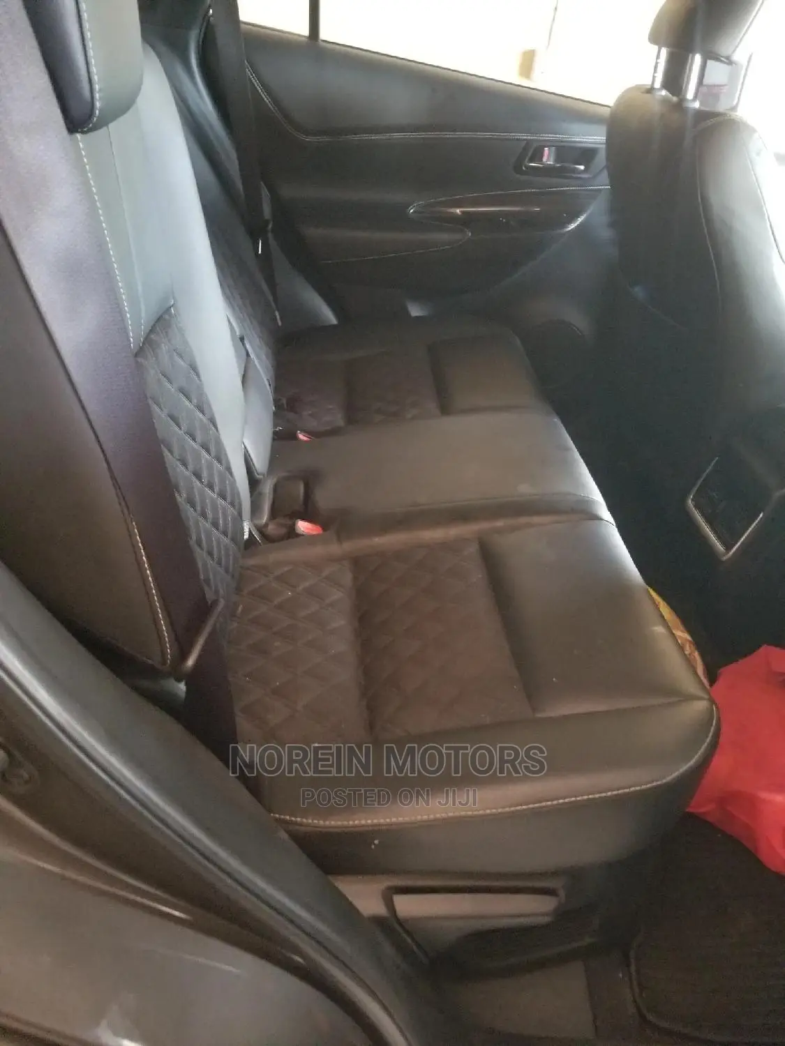 Toyota Harrier 2.0 4WD 2015 Gray