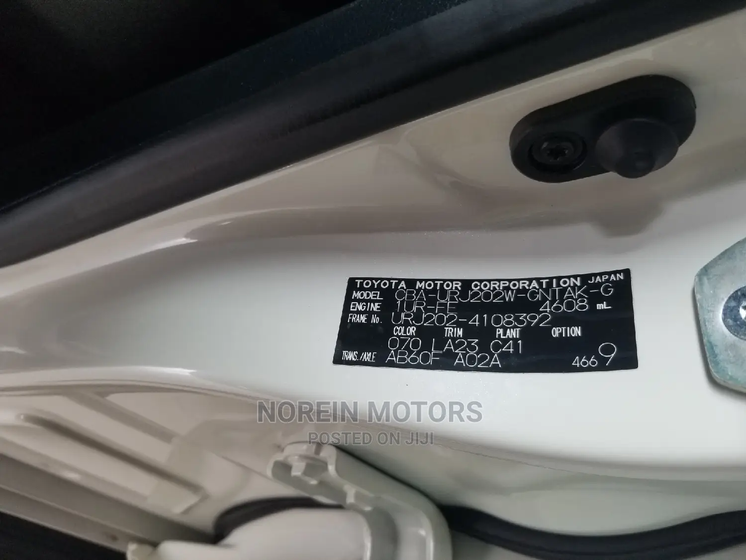 Toyota Land Cruiser 4.6 V8 ZX 2016 White