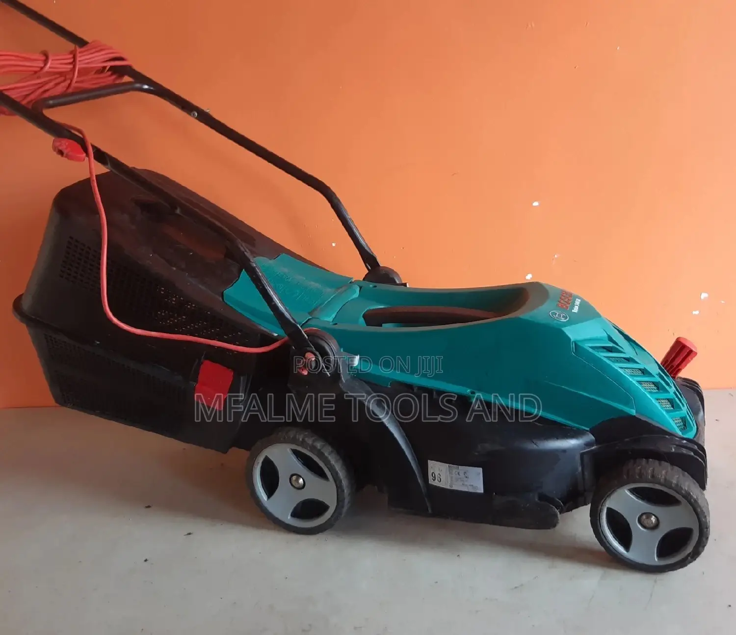 Lawnmower Bosch Electric Propelled 240v 15m Cable Ex-Uk