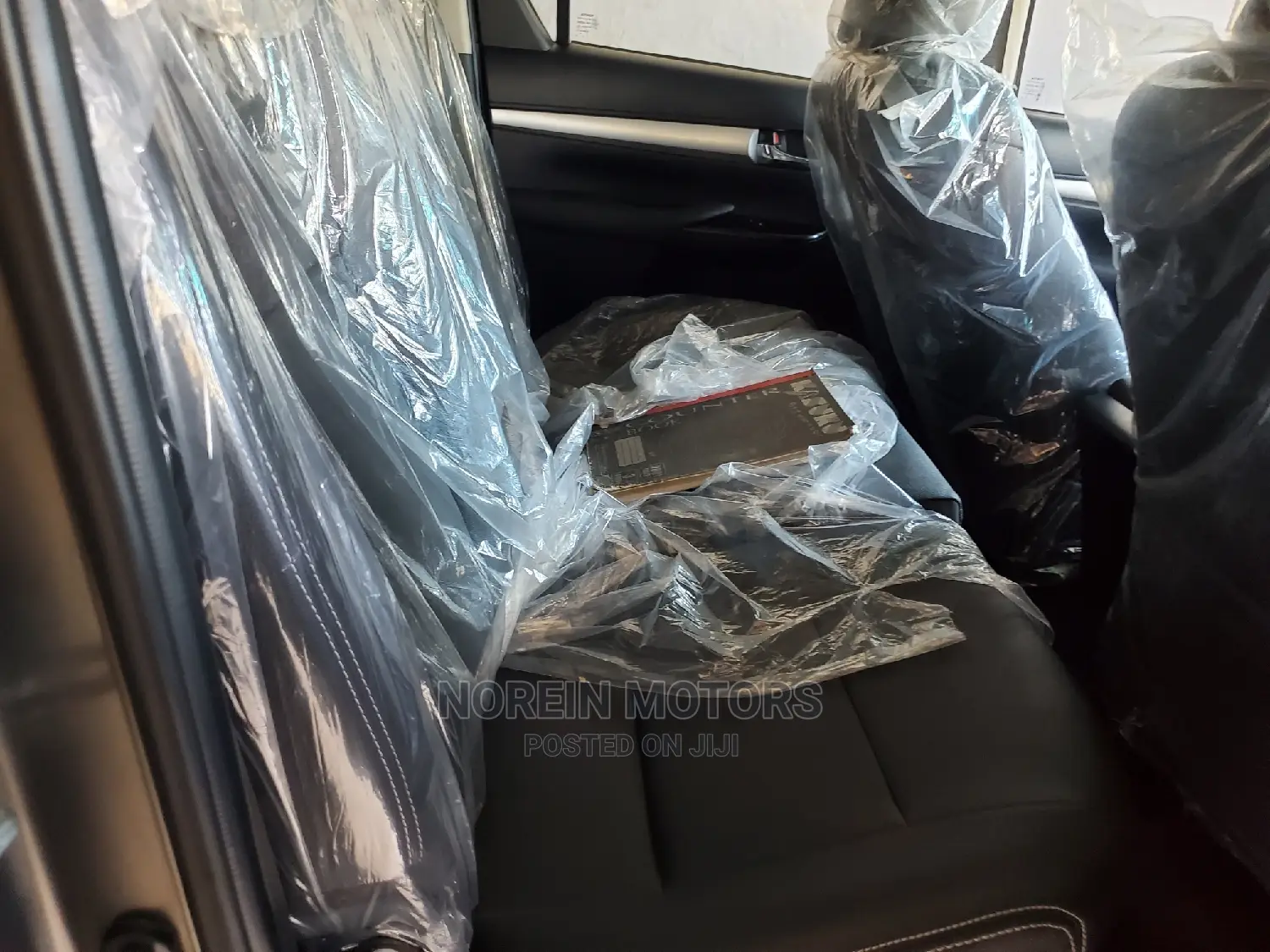 Toyota Hilux 2016 Brown