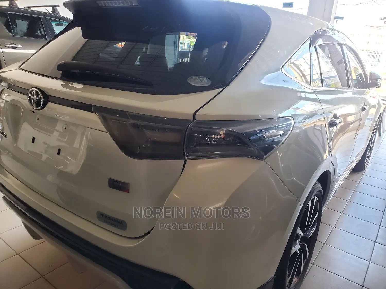 Toyota Harrier 2015 Off White