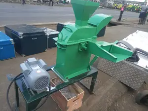 Silage/Poultry Feeds Making Machine