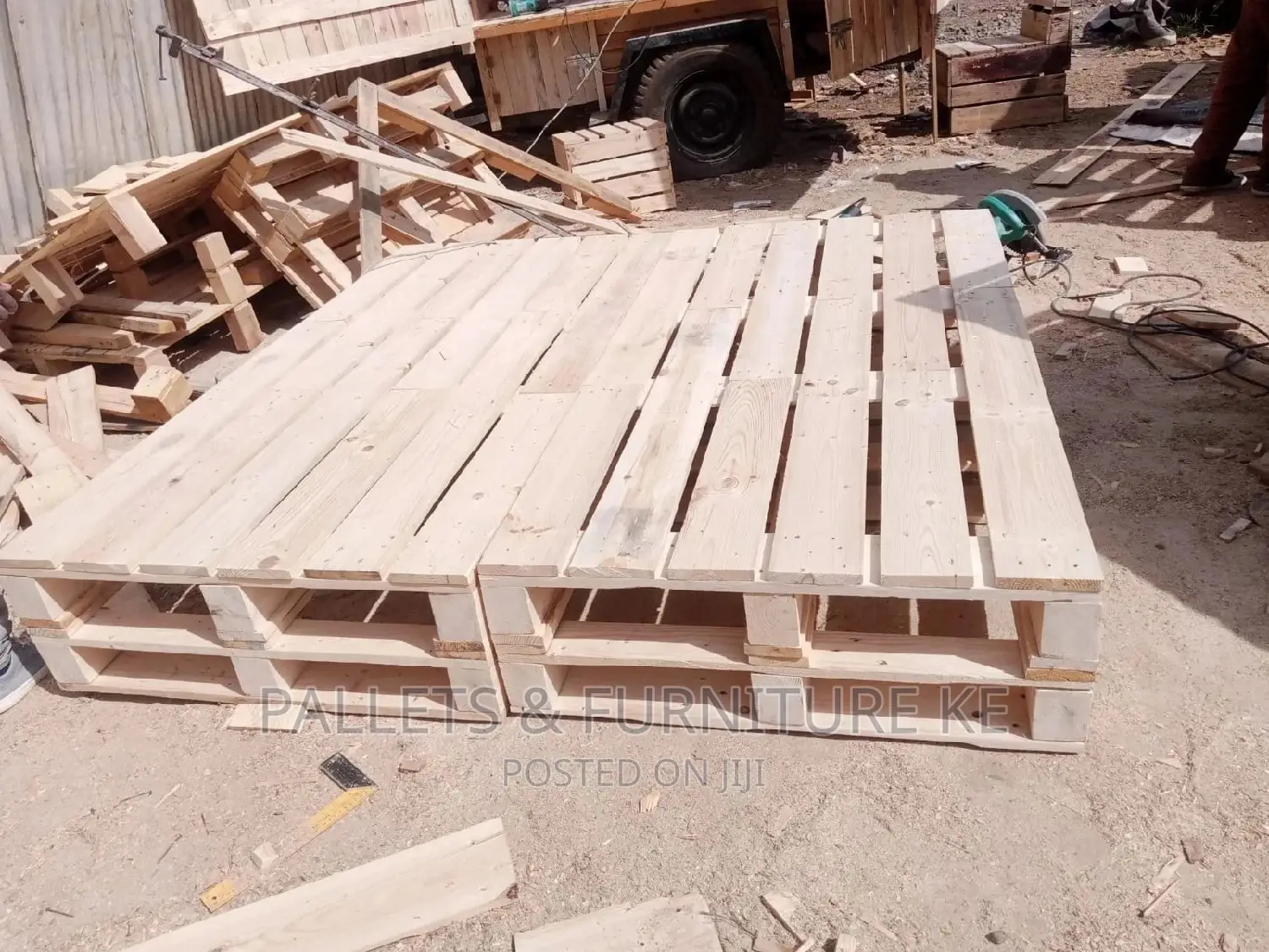 Box Bed 5 by 6 Clear Vannish