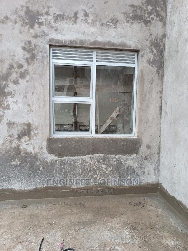 Projective Windows - thumbnail 3