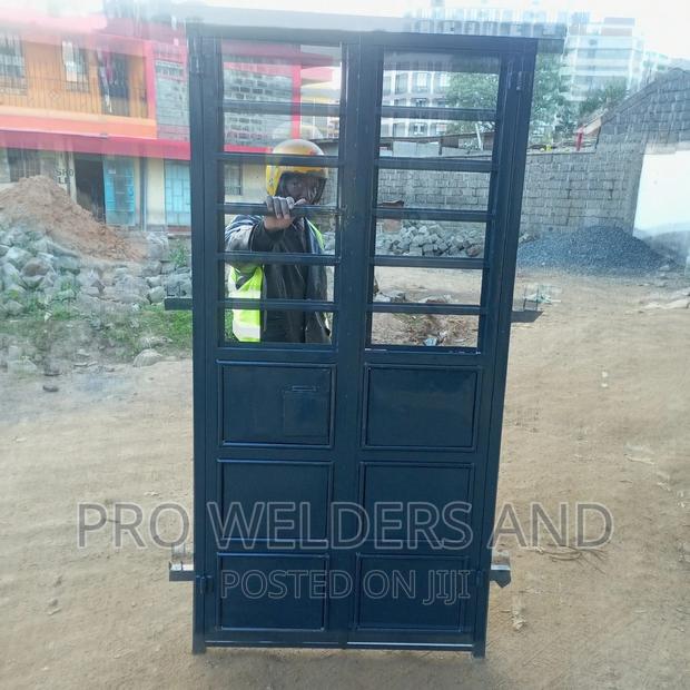 Beautiful Steel Maindoor - thumbnail 4