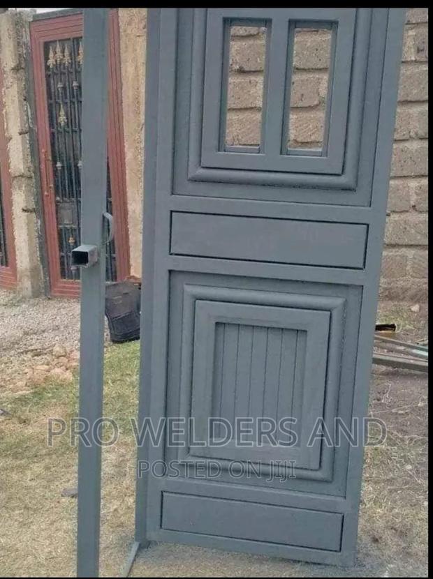Heavy Duty Door - thumbnail 2