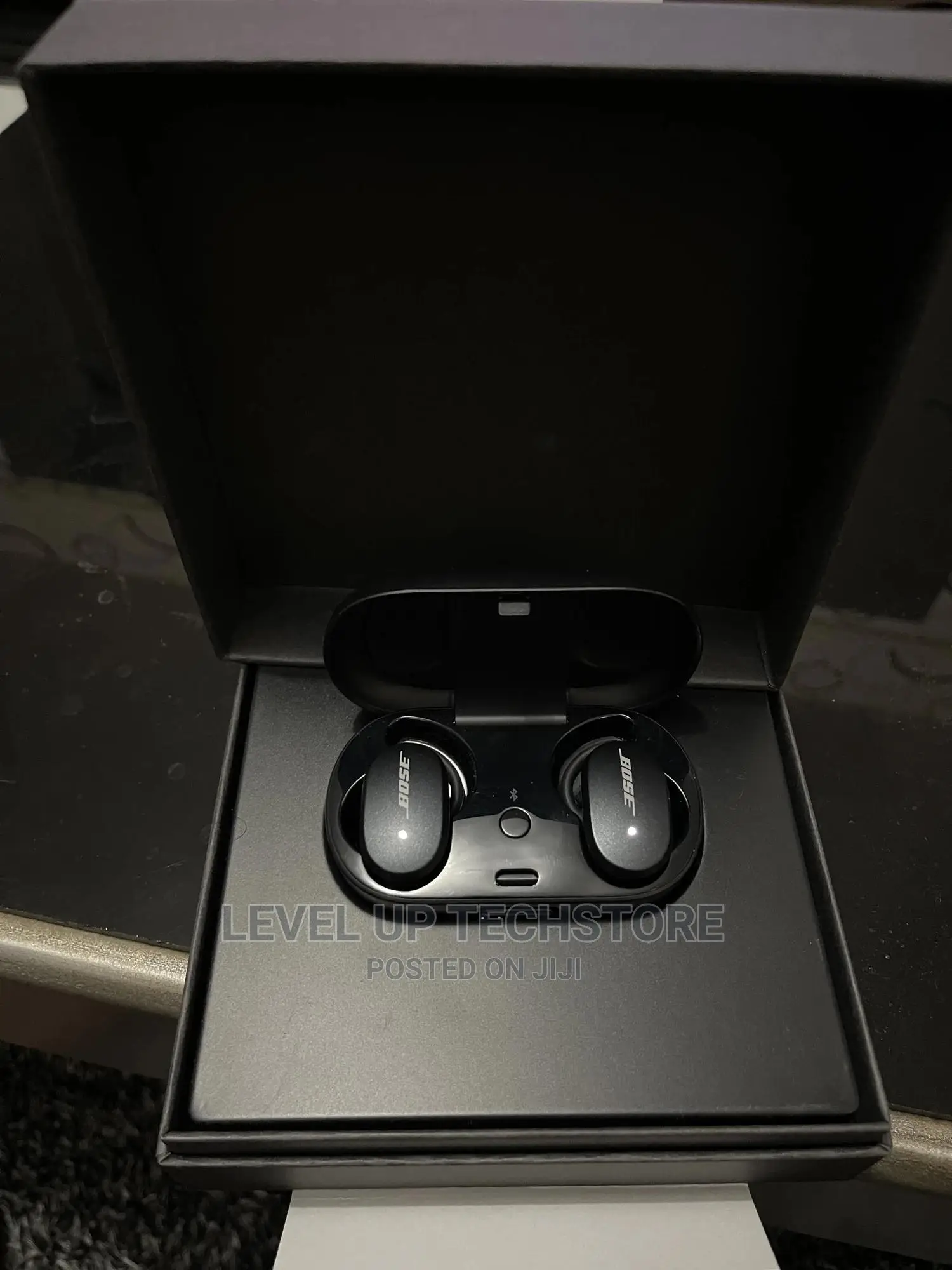 Bose Quietcomfort Noise Cancelling Earbuds - 2 Weeks Old