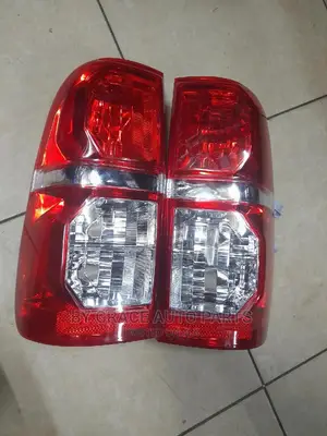 Tail Lights Lamp Hilux 4×4