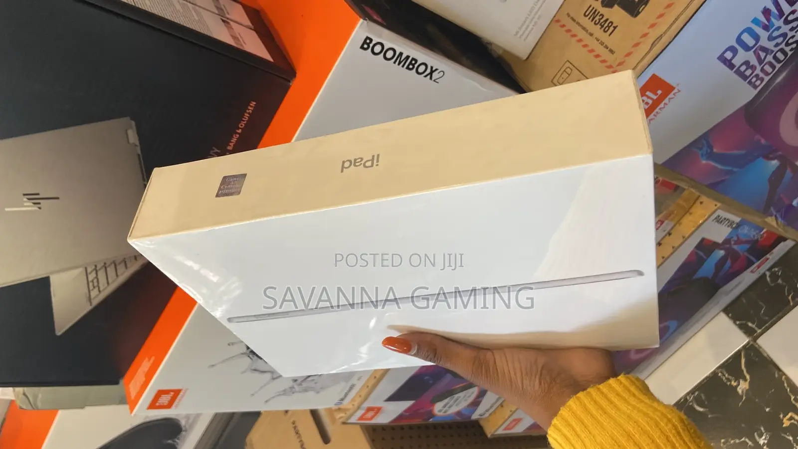 New Apple iPad 9.7 64 GB Silver