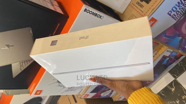 New Apple iPad 9.7 64 GB Silver - thumbnail 2