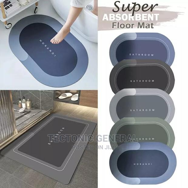 Super Absorbent Bathroom Mats - main view