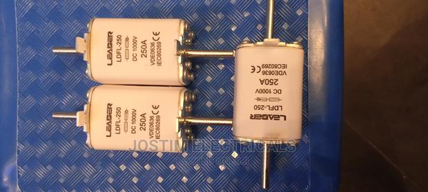 Battery Fuses 250A, 1000v Dc - thumbnail 2