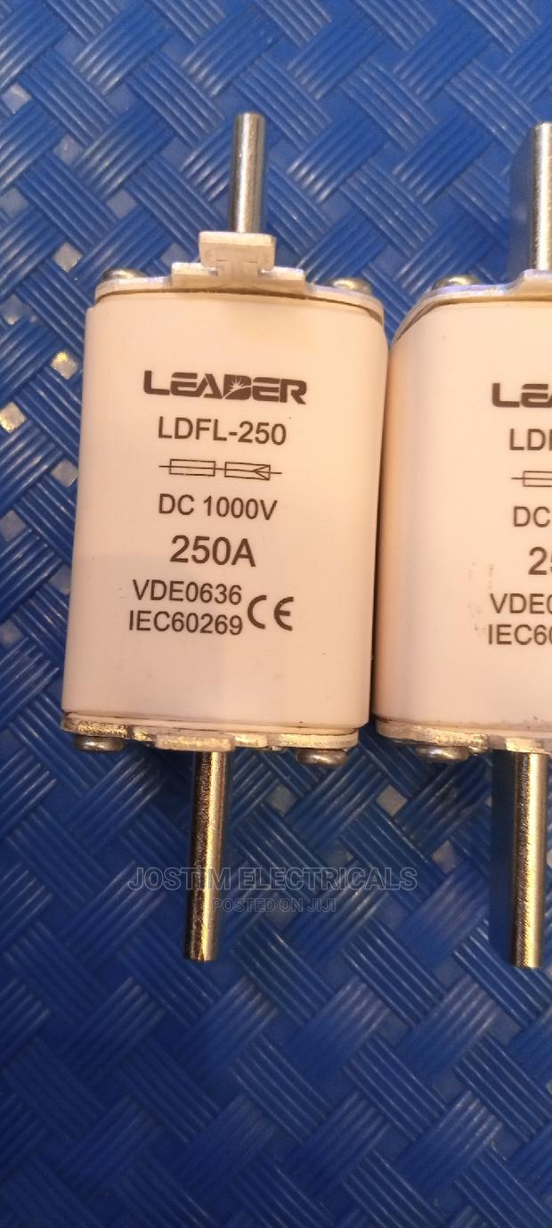 Battery Fuses 250A, 1000v Dc - thumbnail 3