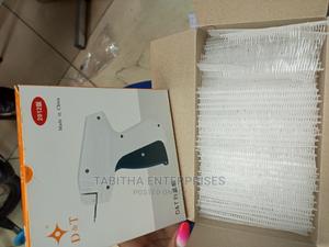 Tagging Gun / Tagging Pins - main view