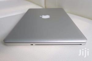 Laptop Apple MacBook Pro 4GB Intel Core i5 HDD 500GB