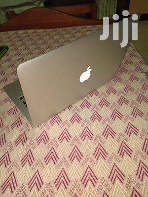 Laptop Apple MacBook Pro 4GB Intel Core i5 HDD 500GB