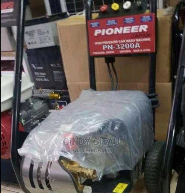 Performing Pioneer Car Wash Machine