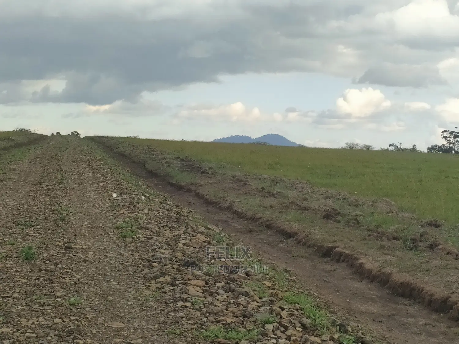 Chaka/Nanyuki Highway 10 Acres