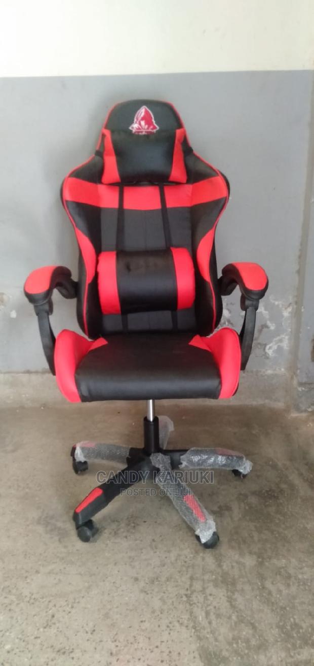 Comfy Gaming Chair - main view