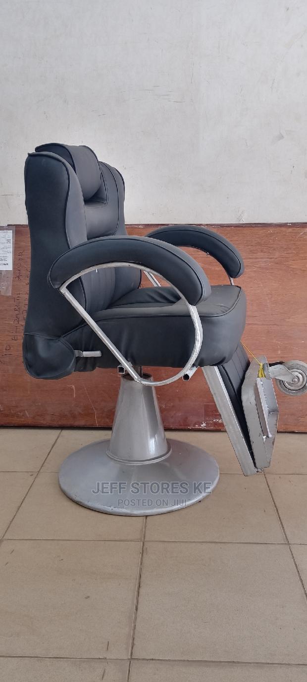 Black Silver Local Barber Chair - main view