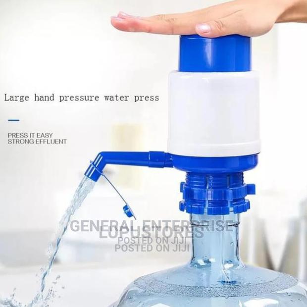 Nanual Pump