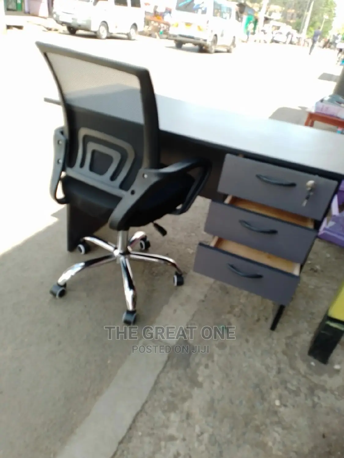 Office Desk