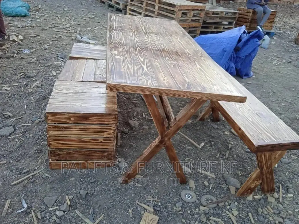 Dining Tables 4 Seats