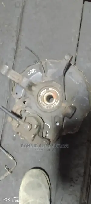 Mitsubishi Colt Hub