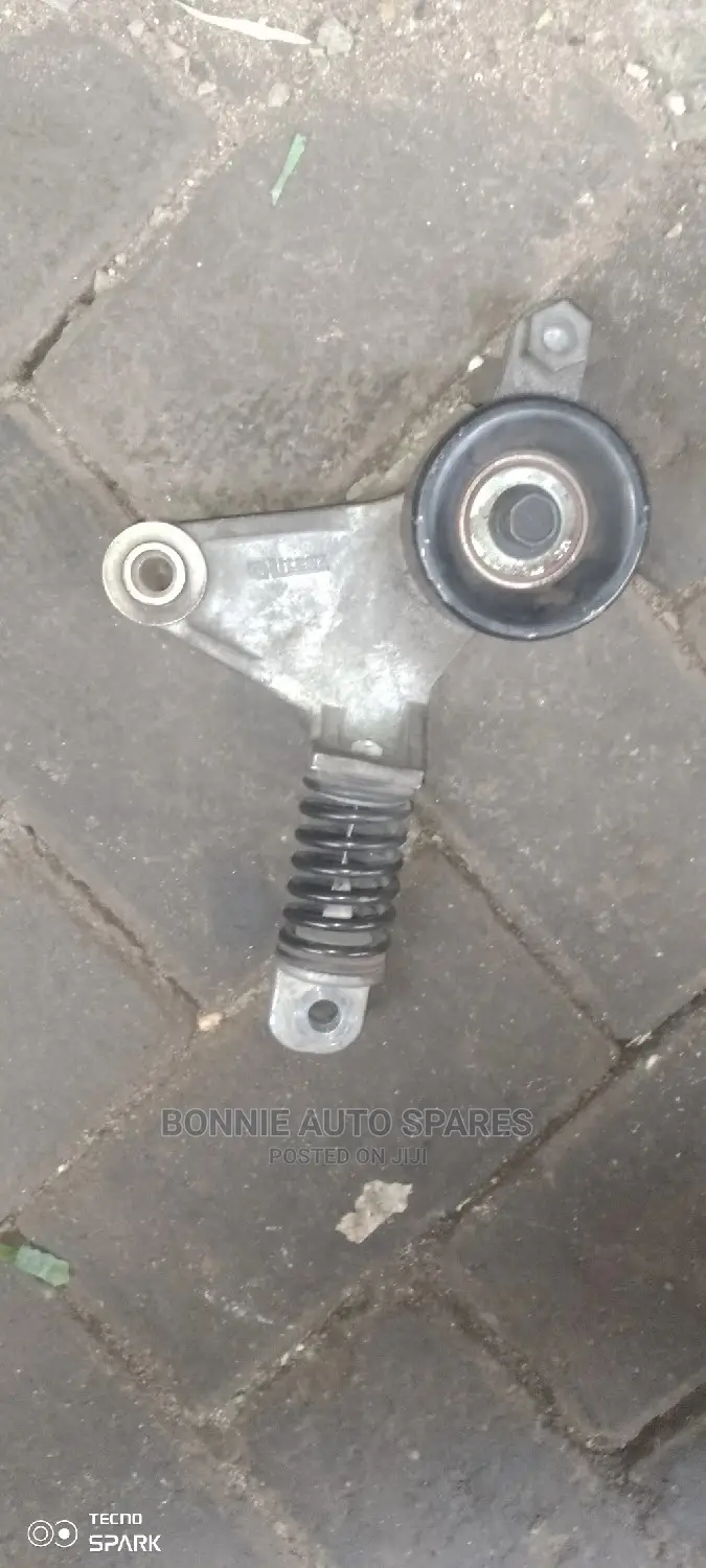 2AZ Belt Tensioner