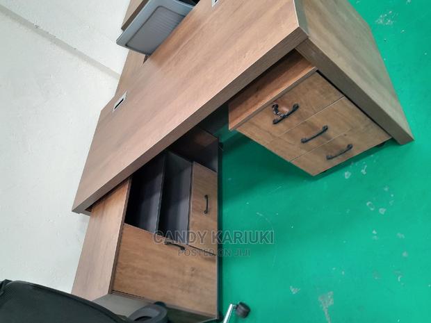 1.8m Super Executive Office Desk - thumbnail 2