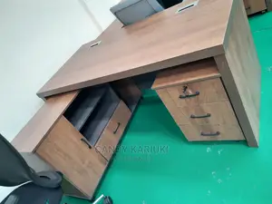 1.6m Executive Office Desk