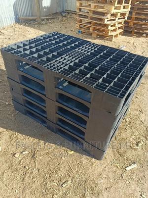 EPAL Plastic Pallets - thumbnail 2